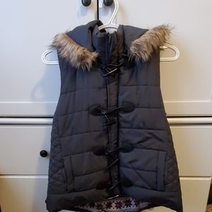 Hooded puffer vest